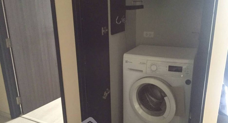 Wohnung zur Miete mit 2 Zimmer in Khlong Toei, Bangkok