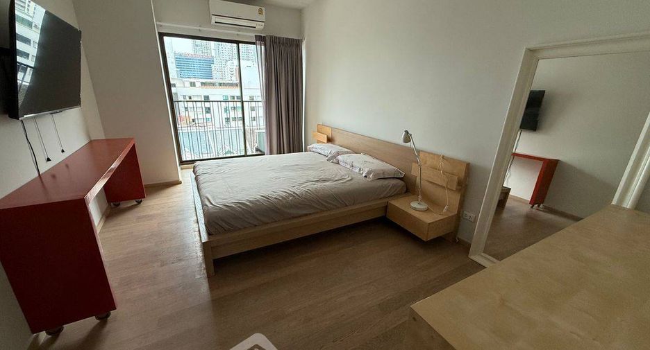 Condo en alquiler de 1 habitaciones en Khlong Toei, Bangkok