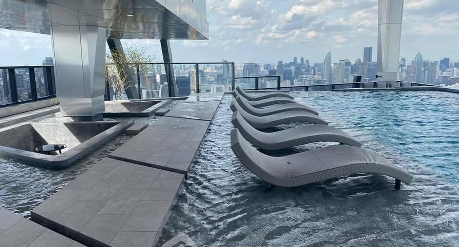 For rent 1 bed condo in Bang Rak, Bangkok