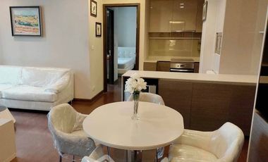 For rent 2 bedrooms condo in Huai Khwang, Bangkok