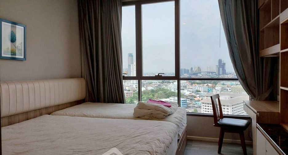 For rent 2 bedrooms condo in Sathon, Bangkok