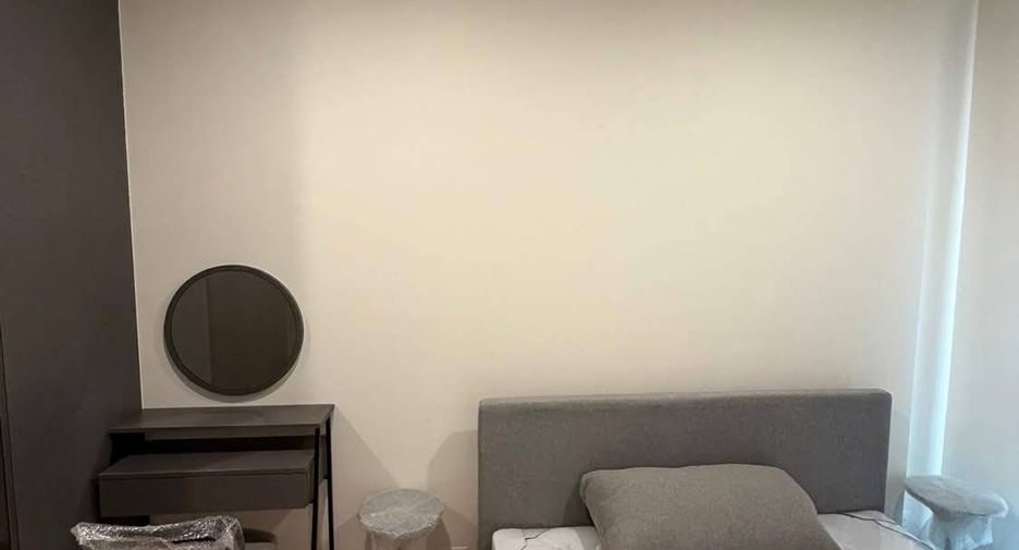 For rent 1 bed condo in Huai Khwang, Bangkok