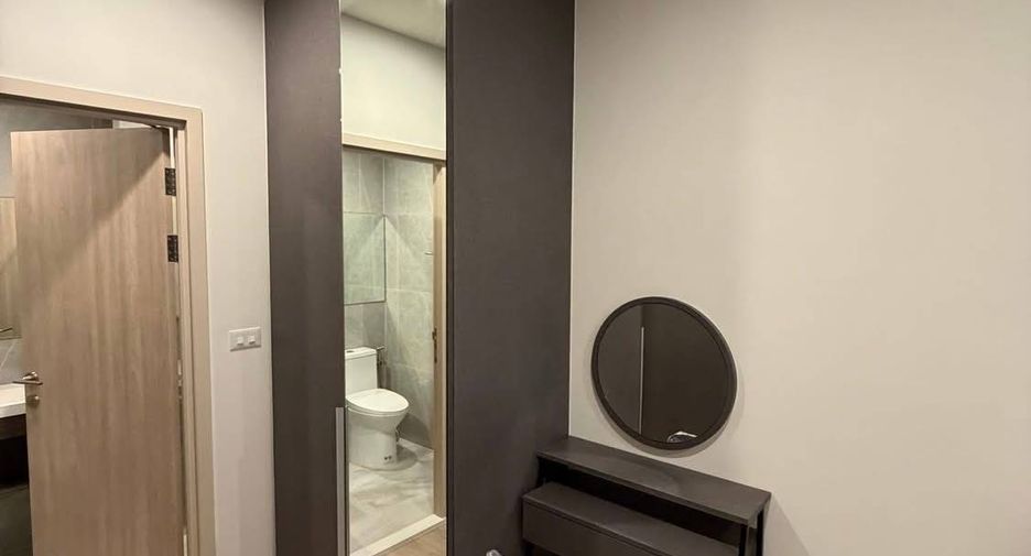 For rent 1 bed condo in Huai Khwang, Bangkok
