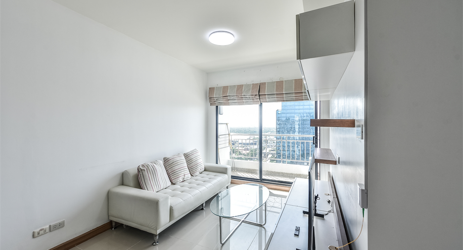 Condo en venta de 2 habitaciones en Yan Nawa, Bangkok