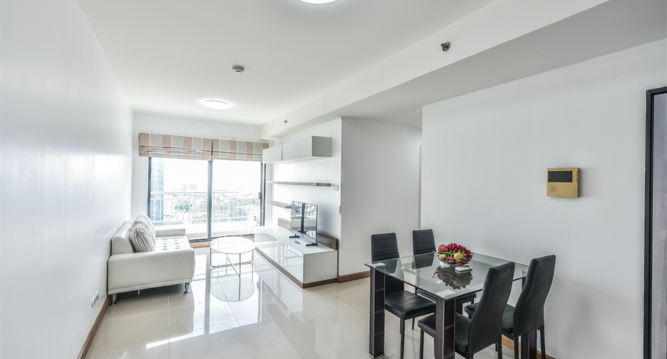 Condo en venta de 2 habitaciones en Yan Nawa, Bangkok