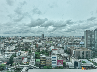 Condo en venta de 2 habitaciones en Khlong San, Bangkok