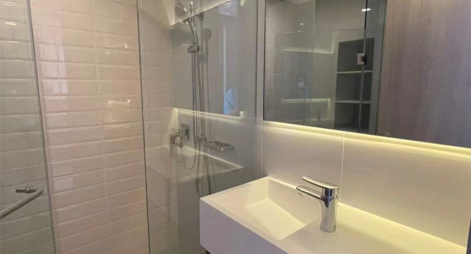 À vendre 1 chambre condo à Phra Khanong, Bangkok