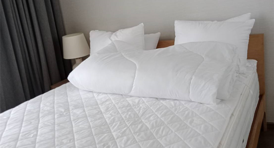 For sale 2 ベッドルーム condo in Pathum Wan, Bangkok