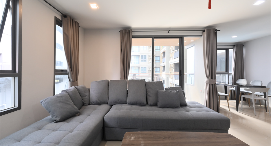 Wohnung zum Kauf mit 2 Zimmer in Khlong Toei, Bangkok