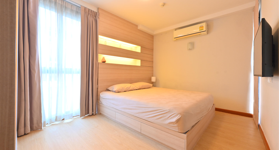 For sale 2 bedrooms condo in Watthana, Bangkok
