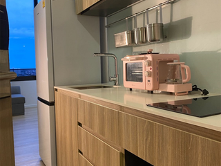 Продажа 1 кровать кондо в Пхра Кханонг, Бангкок