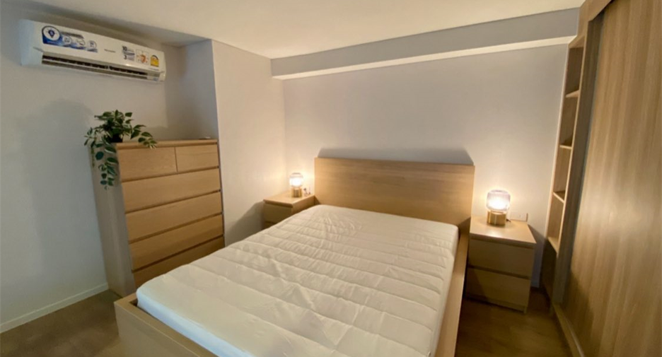 À vendre 1 chambre condo à Phra Khanong, Bangkok