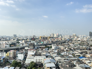 Wohnung zum Kauf mit 1 Zimmer in Bang Rak, Bangkok