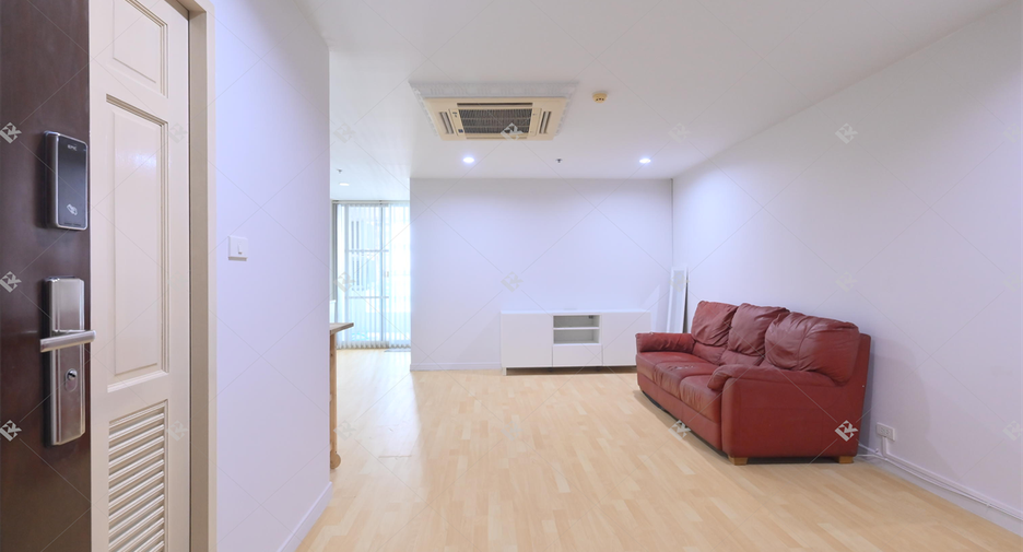 For sale 1 bed condo in Watthana, Bangkok