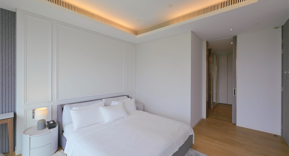 For sale 1 bed condo in Pathum Wan, Bangkok