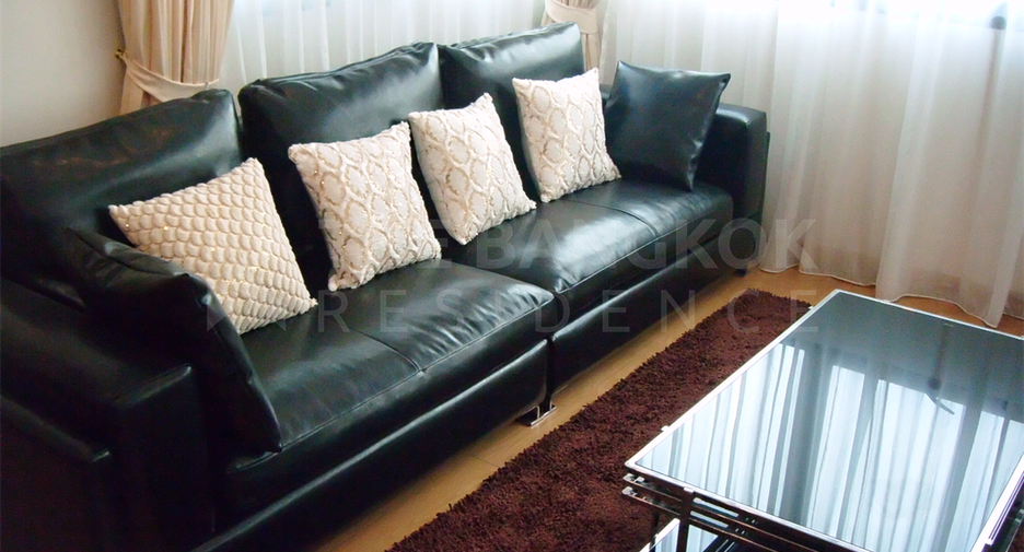 For sale 1 bed condo in Sathon, Bangkok