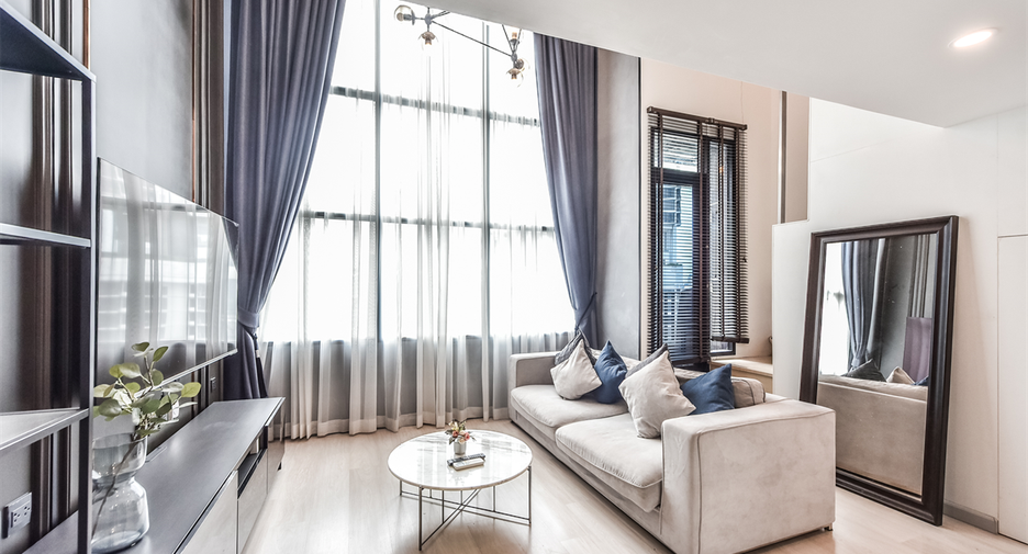 À vendre 1 chambre condo à Sathon, Bangkok