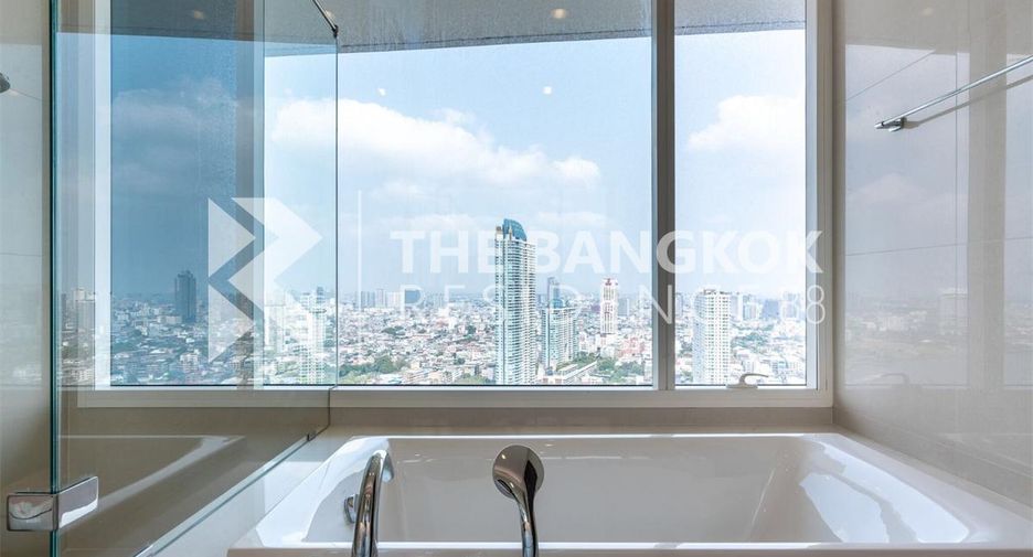 For sale 3 bedrooms condo in Bang Kho Laem, Bangkok