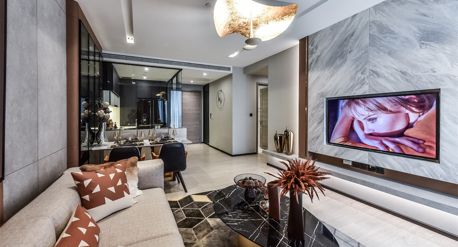For sale 2 bedrooms condo in Khlong Toei, Bangkok