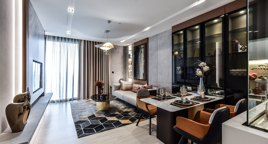 For sale 2 bedrooms condo in Khlong Toei, Bangkok