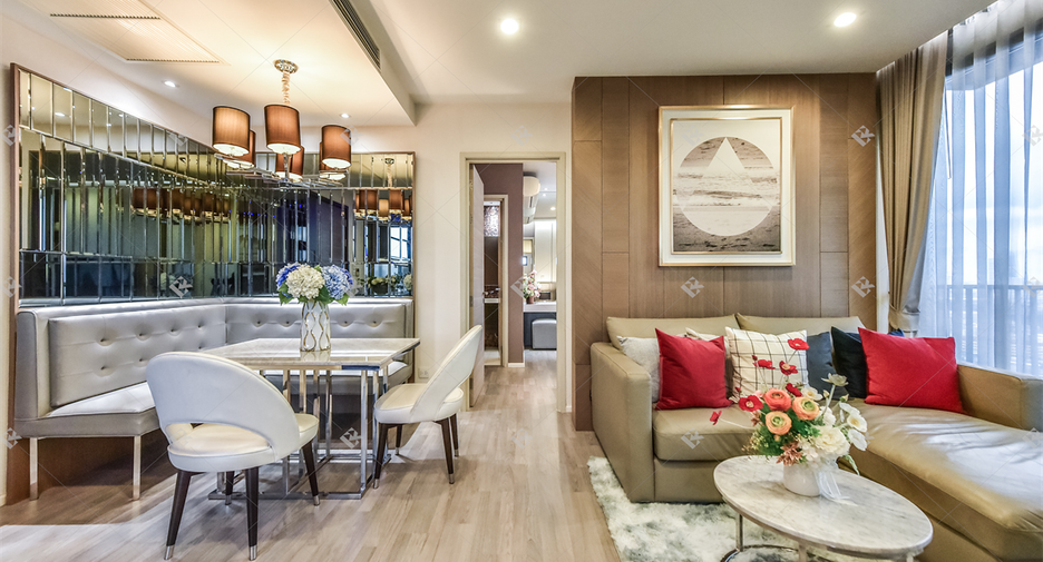 For sale 2 bedrooms condo in Sathon, Bangkok