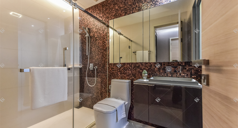 For sale 2 bedrooms condo in Sathon, Bangkok