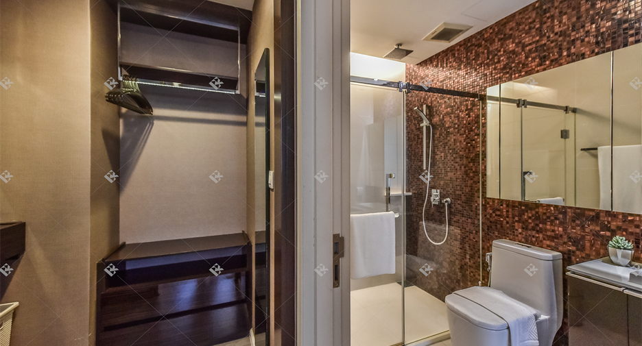 For sale 2 bedrooms condo in Sathon, Bangkok