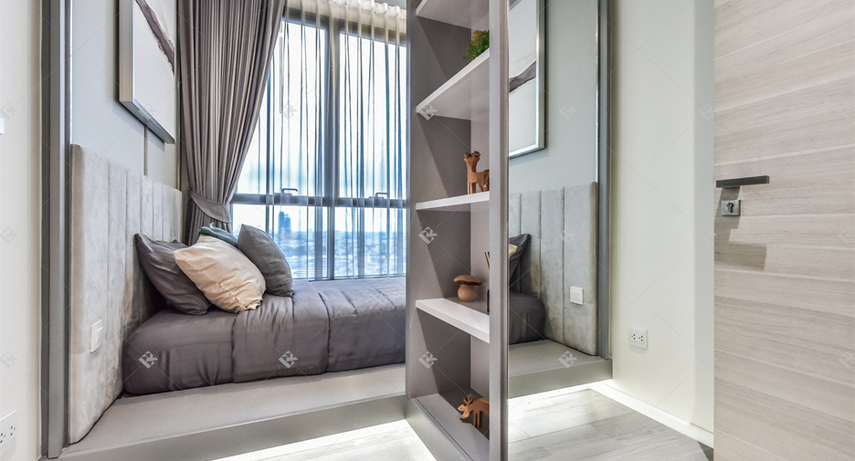For sale 2 bedrooms condo in Sathon, Bangkok