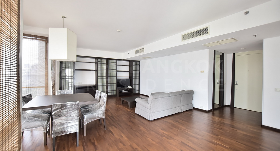 For sale 2 ベッドルーム condo in Pathum Wan, Bangkok