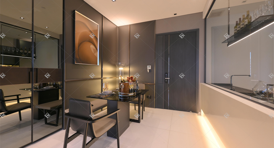 For sale 2 bedrooms condo in Watthana, Bangkok