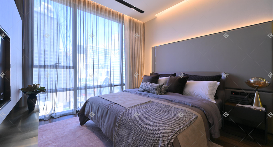 For sale 2 bedrooms condo in Watthana, Bangkok