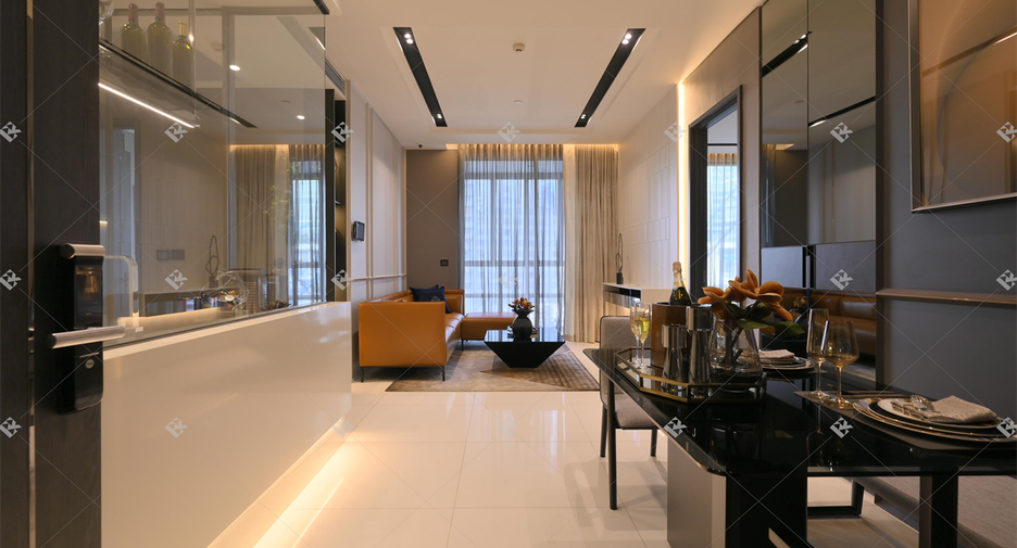 For sale 2 bedrooms condo in Watthana, Bangkok