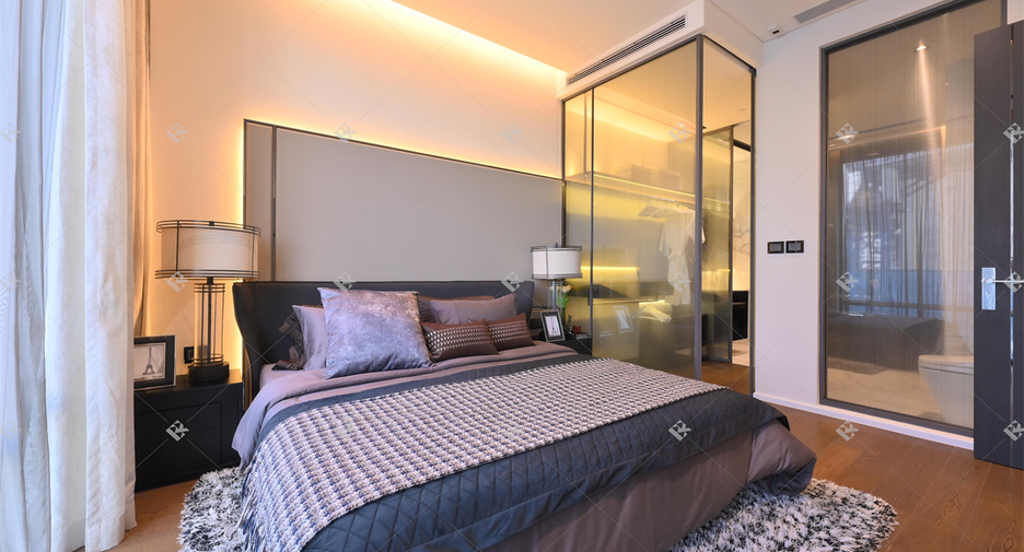 For sale 2 bedrooms condo in Watthana, Bangkok