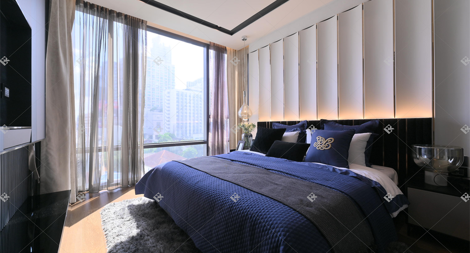 For sale 2 bedrooms condo in Watthana, Bangkok