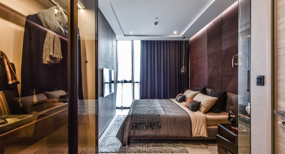 For sale 1 bed condo in Khlong Toei, Bangkok