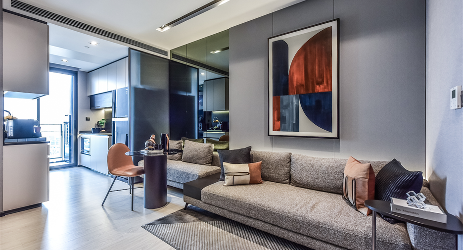 For sale 1 bed condo in Khlong Toei, Bangkok