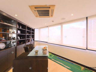 For sale 3 ベッドルーム condo in Khlong Toei, Bangkok