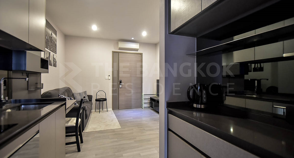 À vendre 1 chambre condo à Khlong Toei, Bangkok