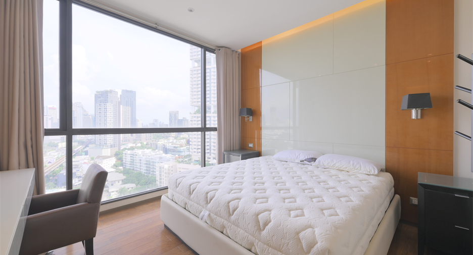 Condo en venta de 2 habitaciones en Khlong Toei, Bangkok