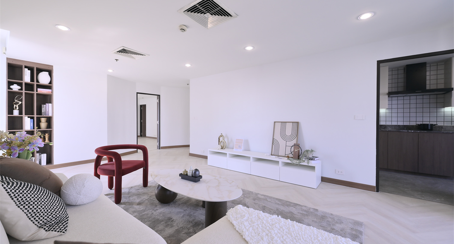 Condo en venta de 4 habitaciones en Watthana, Bangkok