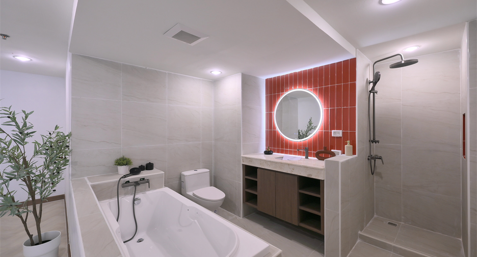 Condo en venta de 4 habitaciones en Watthana, Bangkok