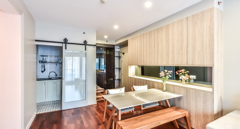 Condo en venta de 2 habitaciones en Sathon, Bangkok