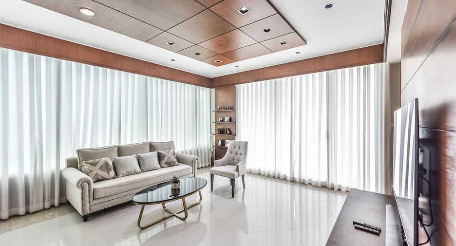 Condo en venta de 3 habitaciones en Sathon, Bangkok