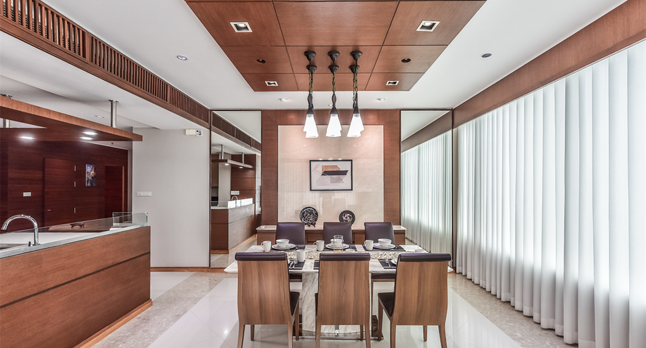 Condo en venta de 3 habitaciones en Sathon, Bangkok