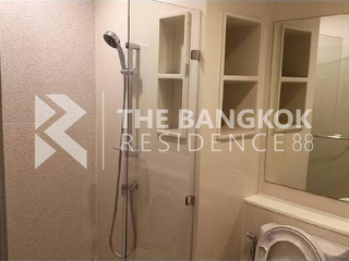 Wohnung zum Kauf mit 1 Zimmer in Phra Khanong, Bangkok