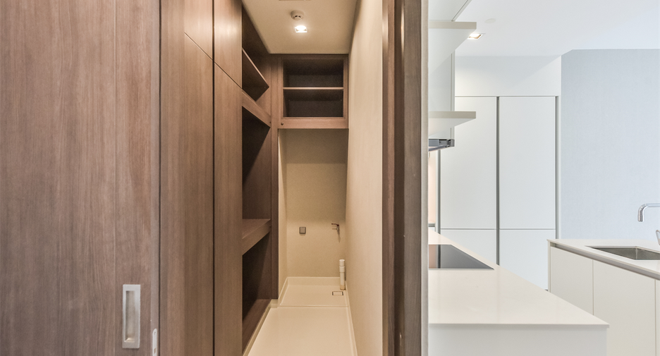 À vendre 2 chambres condo à Khlong Toei, Bangkok