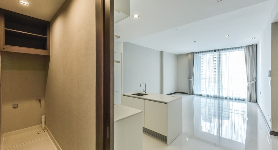 À vendre 2 chambres condo à Khlong Toei, Bangkok