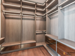 For sale 3 bedrooms condo in Khlong Toei, Bangkok