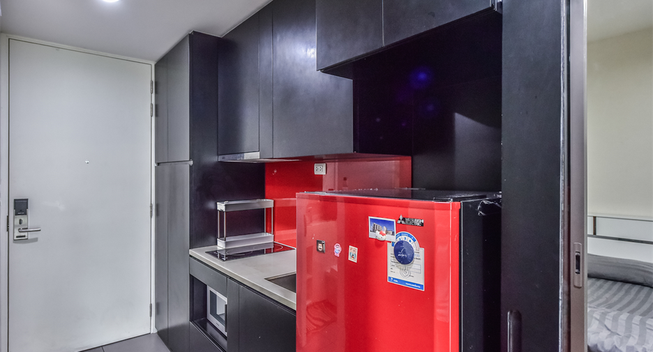 For sale 1 bed condo in Bang Rak, Bangkok