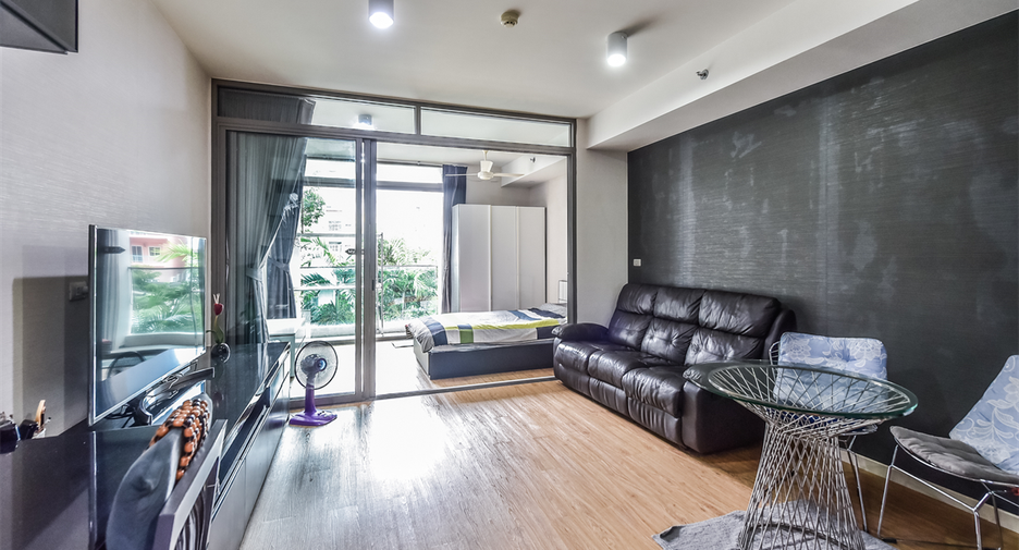 For sale 1 bed condo in Bang Rak, Bangkok
